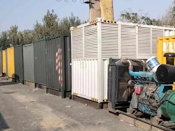 巫溪200KW柴油发电机机组每小时油耗是多少？