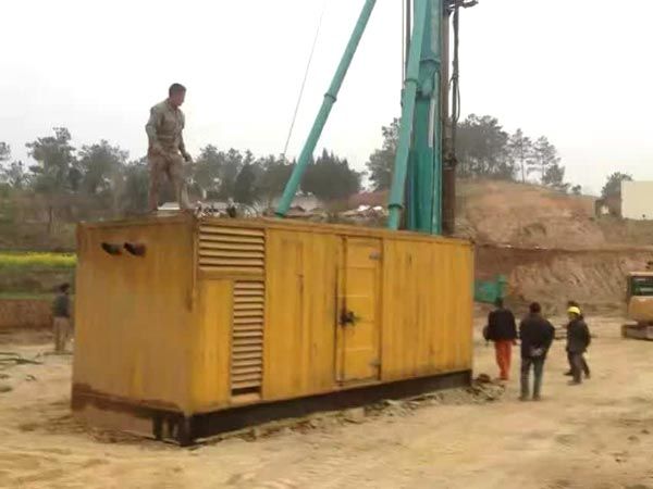 巫溪如何判断水冷式机油散热器密封件是否需要更换？